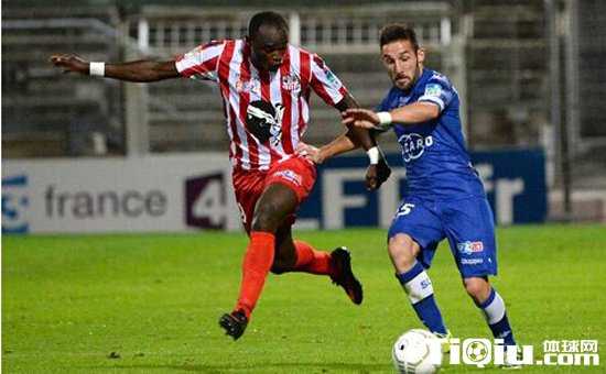 2026年2月2日法甲第20轮 图卢兹0-0欧塞尔复盘：保级铁桶阵逼平欧战之师，五连败终结背后攻防博弈