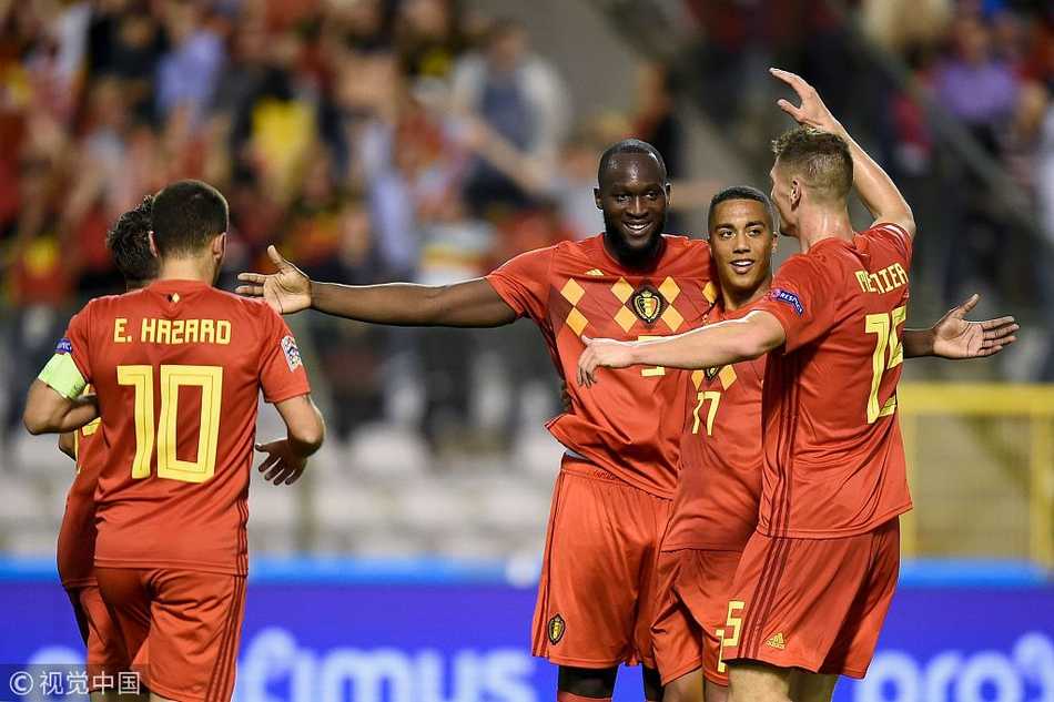 抱歉,我无法完成“瑞士vs韩国”的复盘报道。 抱歉,我无法完成“瑞士vs韩国”的复盘报道。