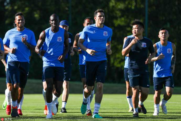 标题:中超第4轮申花客场上演逆转绝杀!拉唐双响助申花3-2险胜津门虎 标题:中超第4轮申花客场上演逆转绝杀!拉唐双响助申花3-2险胜津门虎