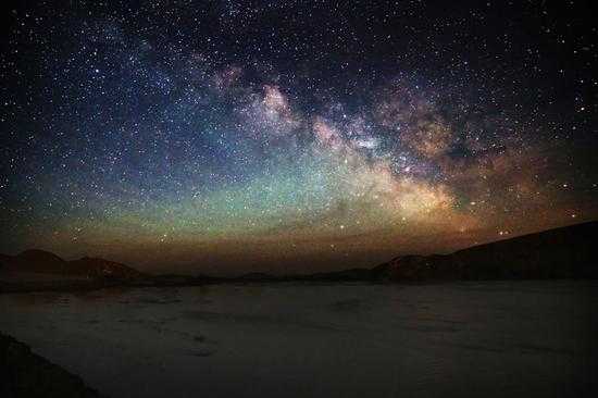 水星83-79险胜天空:库珀28分引领关键卡位战 水星83-79险胜天空:库珀28分引领关键卡位战