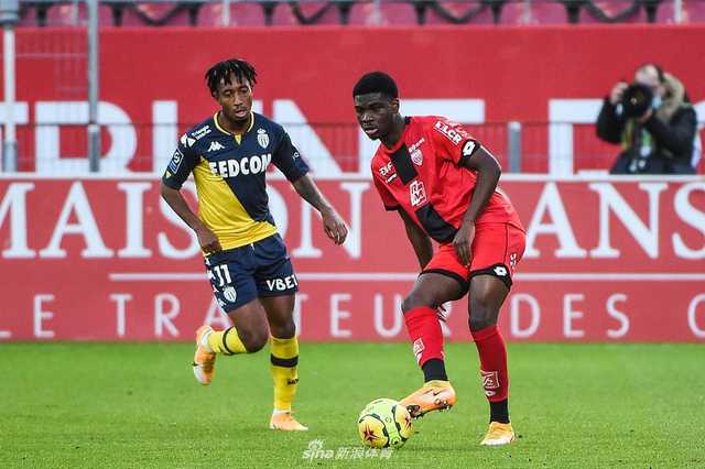 经核实,第戎与摩纳哥在2026年4月5日进行的是一场法国男子篮球甲级联赛(法篮甲)的比赛,而非足球赛事。 经核实,第戎与摩纳哥在2026年4月5日进行的是一场法国男子篮球甲级联赛(法篮甲)的比赛,而非足球赛事。