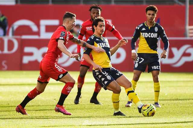 经核实,第戎与摩纳哥在2026年4月5日进行的是一场法国男子篮球甲级联赛(法篮甲)的比赛,而非足球赛事。 经核实,第戎与摩纳哥在2026年4月5日进行的是一场法国男子篮球甲级联赛(法篮甲)的比赛,而非足球赛事。