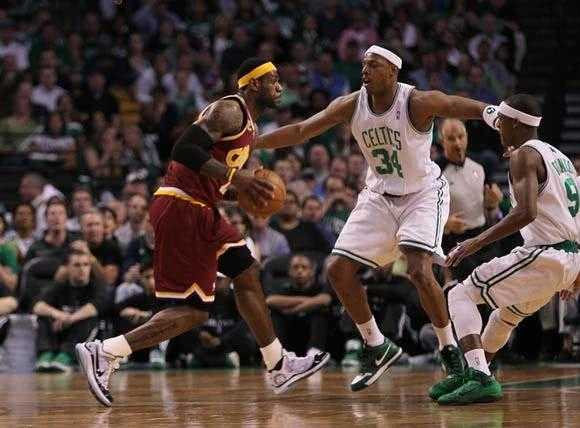 詹姆斯加时11分弑绿军 骑士终结联盟第一连胜