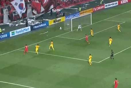 世预赛中国0-3韩国，孙兴慜两射一传再现德比碾压