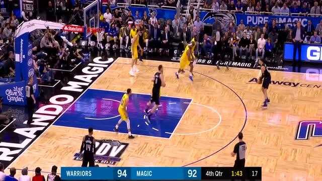 北京时间3月22日NBA常规赛勇士110-126不敌老鹰吞三连败，第三节崩盘净负19分