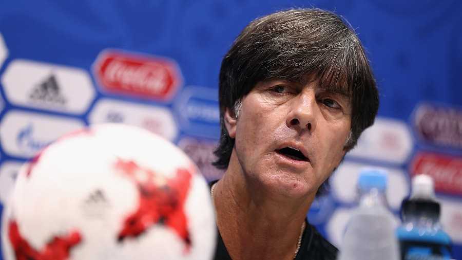 喀麦隆vs中国前瞻：新帅邵佳一迎大考，非洲雄狮核心缺阵国足能否爆冷？