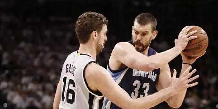 文班亚马37+15统治内线，马刺G5主场大胜灰熊总比分4-1晋级