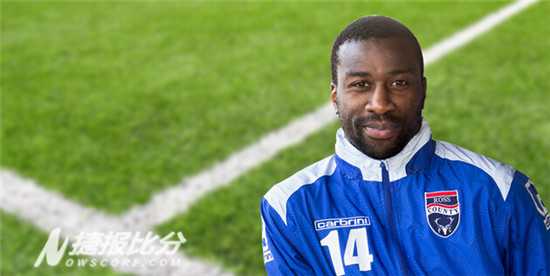 斯滕豪斯缪尔3-0汉密尔顿：榜首易主，全胜冲击升级区