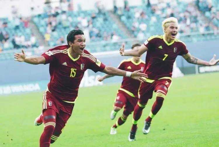 新帅首秀墨西哥U20完胜委内瑞拉