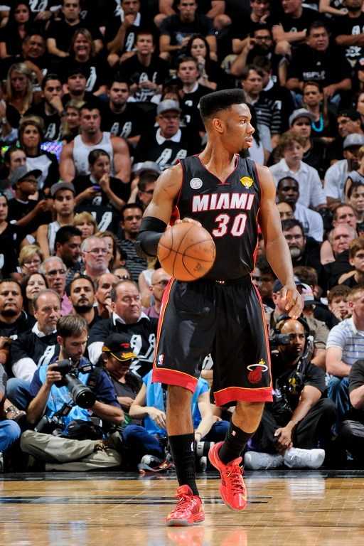 根马刺25分血洗热火锁定西部第二