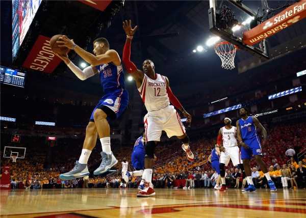 火箭102-95力克快船登顶西部第三，哈登离队成快船致命短板