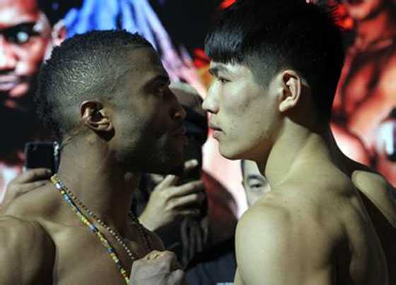 王少华VS马库斯首回合意外终结，中国18岁新星悲壮退赛