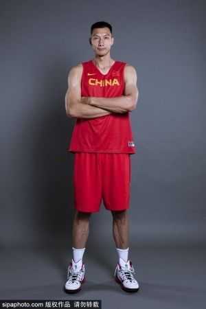 里约奥运男篮小组赛：法国88-60大胜中国迎首胜